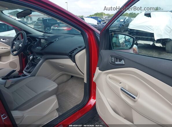 1FMCU0GX2GUC35700 2016 FORD ESCAPE Red Front interior view