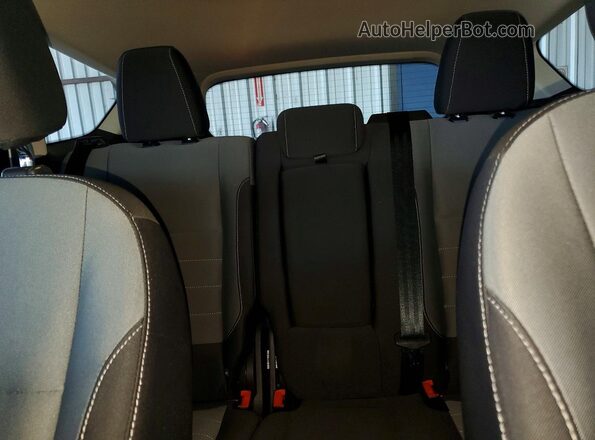 1FMCU0GX4GUB38983 2016 FORD ESCAPE Silver Widok tylnych siedzeń