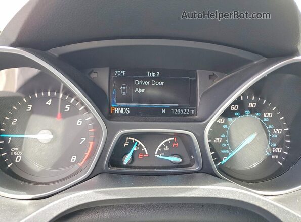 1FMCU0GX8GUB24164 2016 FORD ESCAPE White Vista del cuadro de instrumentos