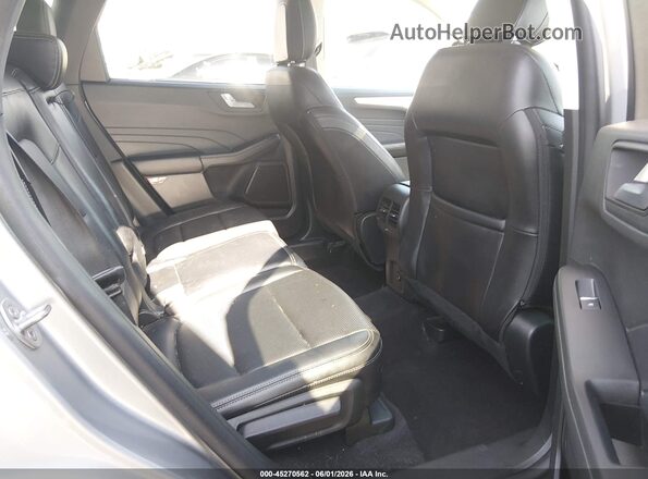 1FMCU0H66NUA20565 2022 FORD ESCAPE Gray Widok naklejki z numerem VIN