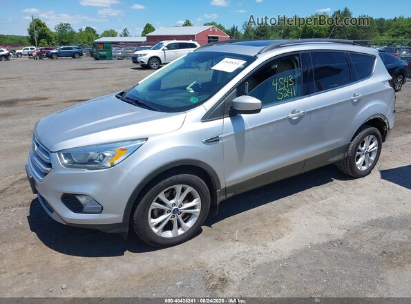 1FMCU0HD2JUB27248 2018 FORD ESCAPE Silver Առջևի ձախ երեք քառորդ տեսարան