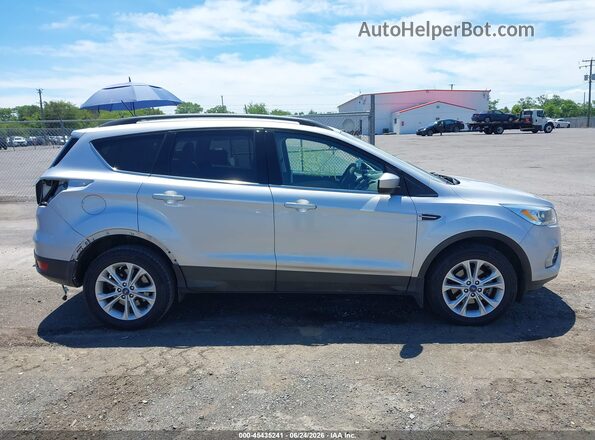 1FMCU0HD2JUB27248 2018 FORD ESCAPE Silver Սալոնի 360 աստիճան տեսք