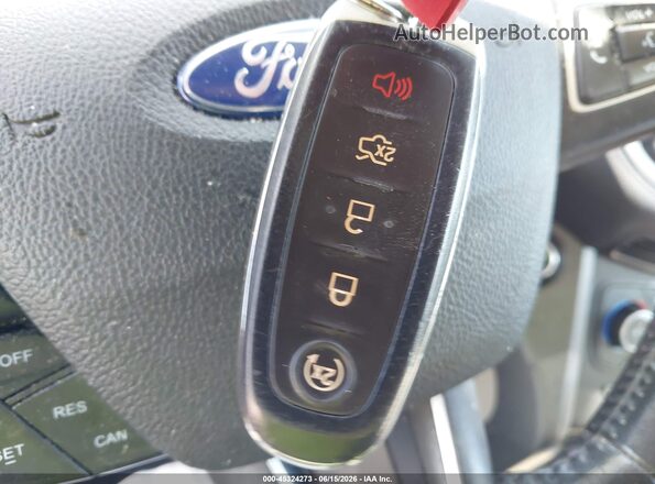 1FMCU0HD3KUC19339 2019 FORD ESCAPE Blue Vista del salpicadero