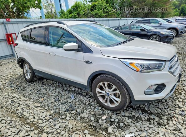 1FMCU0HD6KUC18783 2019 FORD ESCAPE White Przód prawy