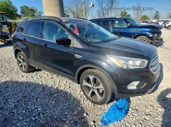 1FMCU0HD7JUB09215 2018 FORD ESCAPE Black Front right