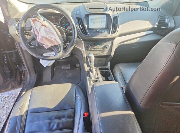 1FMCU0HD7JUB09215 2018 FORD ESCAPE Black Dashboard view