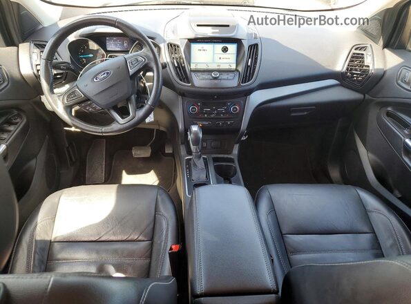 1FMCU0HD8JUA44312 2018 FORD ESCAPE Blue Առջևի վահանակի տեսք