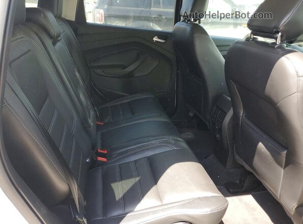 1FMCU0HD9JUC34572 2018 FORD ESCAPE White უკანა სალონის ხედი