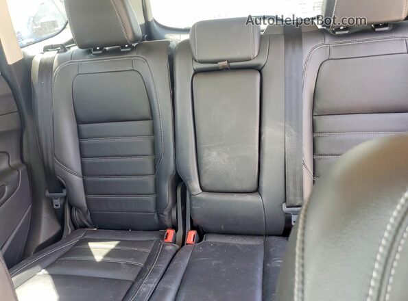1FMCU0HD9JUC34572 2018 FORD ESCAPE White უკანა სავარძლების ხედი