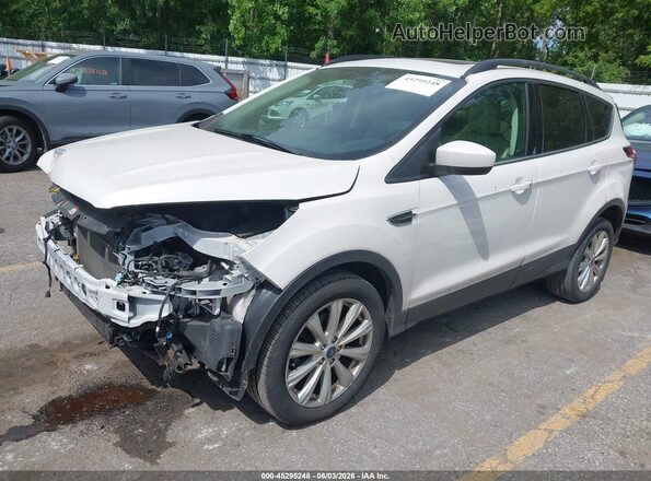 1FMCU0HDXKUC57490 2019 FORD ESCAPE White Vista tres cuartos delantera izquierda