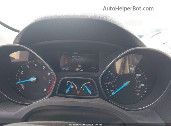 1FMCU0HDXKUC57490 2019 FORD ESCAPE White Vista de los asientos traseros