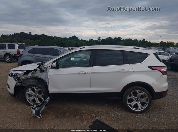 1FMCU0J94HUE13084 2017 FORD ESCAPE Белый Панорамный вид салона 360°