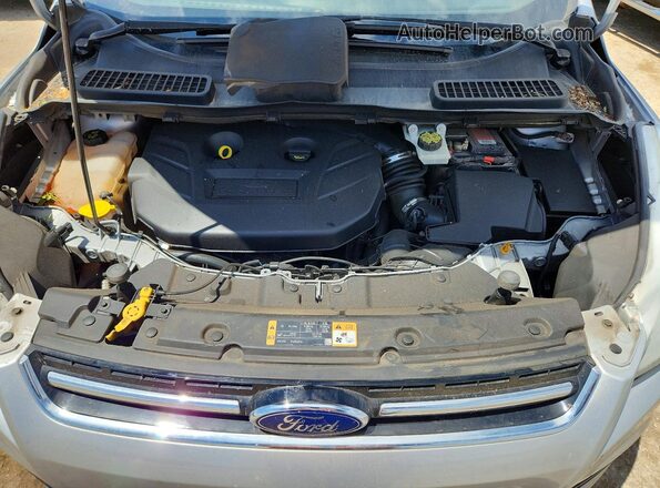 1FMCU0J95GUC42649 2016 FORD ESCAPE Silver Rear interior view