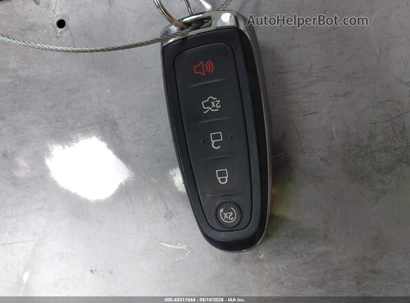 1FMCU0J96HUB58003 2017 FORD ESCAPE White Առջևի վահանակի տեսք