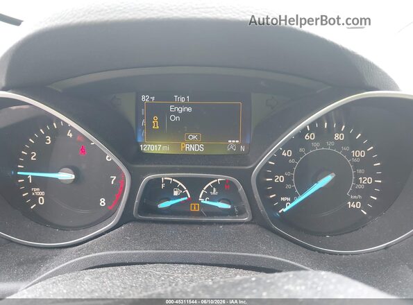 1FMCU0J96HUB58003 2017 FORD ESCAPE White Հետևի նստատեղերի տեսք