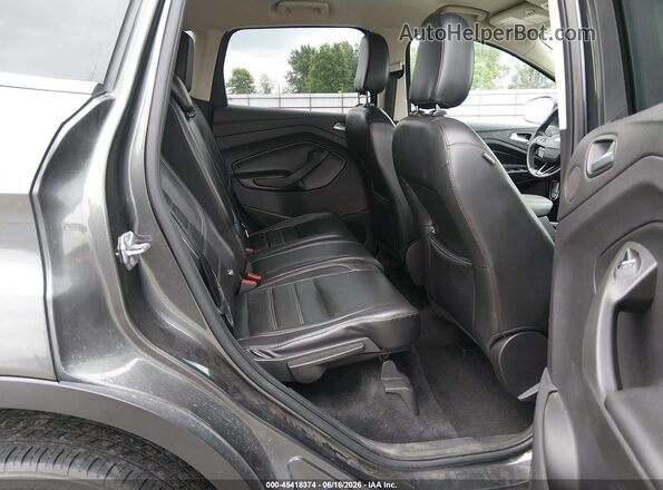 1FMCU0J98JUB16261 2018 FORD ESCAPE Gray Vista de la etiqueta del VIN
