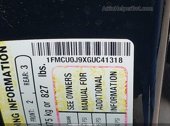 1FMCU0J9XGUC41318 2016 FORD ESCAPE Черный Вид подкапотного пространства