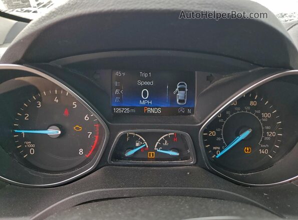 1FMCU0JD0HUB87873 2017 FORD ESCAPE White Instrument cluster view