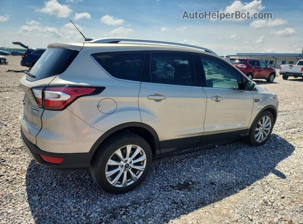 1FMCU0JD0HUE29416 2017 FORD ESCAPE Gold Trasero derecho