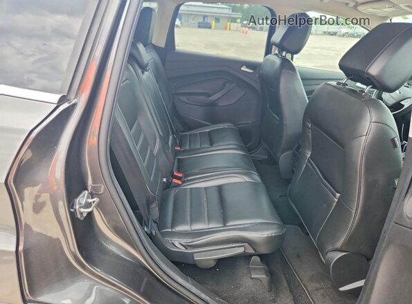 1FMCU0JD3HUD34526 2017 FORD ESCAPE Серый Вид задней части салона