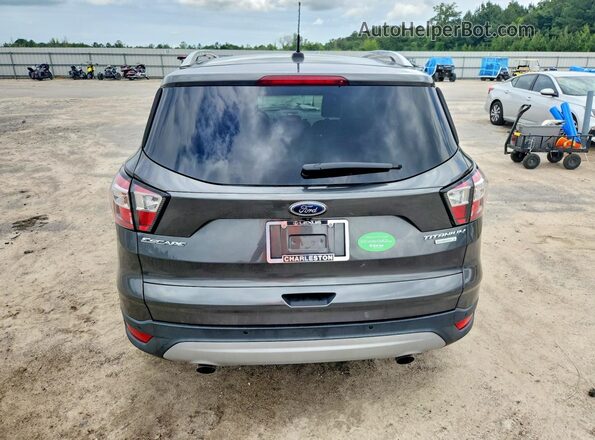 1FMCU0JD3HUD34526 2017 FORD ESCAPE Серый Вид сзади
