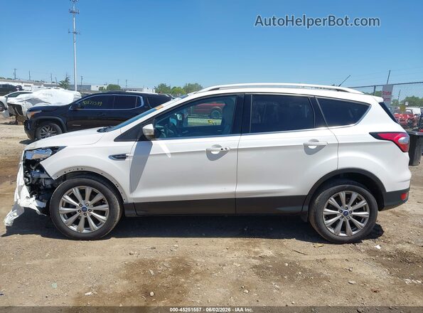 1FMCU0JD7HUC47664 2017 FORD ESCAPE White Панорамний вид салону 360°