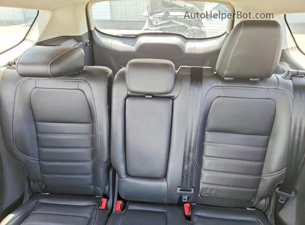 1FMCU0JDXHUC13265 2017 FORD ESCAPE Серый Вид задних сидений