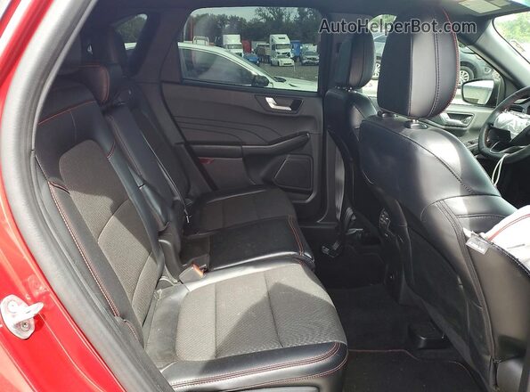 1FMCU0MN3PUB43580 2023 FORD ESCAPE Red Rear interior view