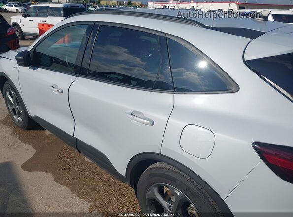 1FMCU0MN3SUB23385 2025 FORD ESCAPE White 