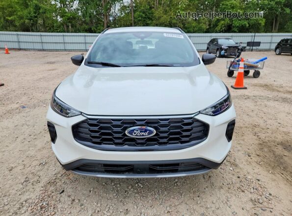1FMCU0MN3TUA18315 2026 FORD ESCAPE White წინა ხედი
