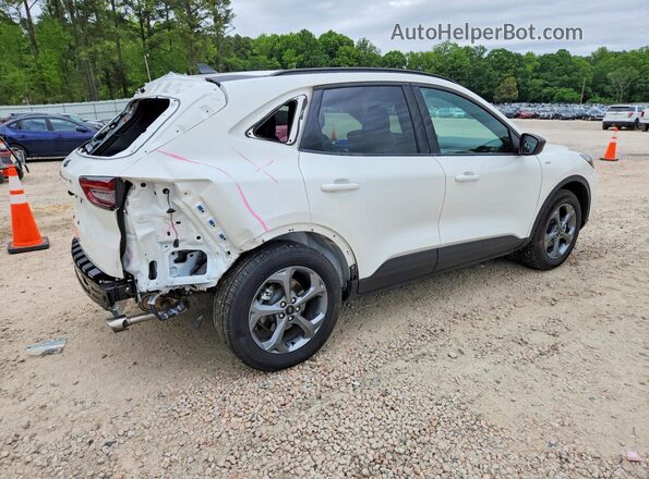 1FMCU0MN3TUA18315 2026 FORD ESCAPE White უკანა მარჯვენა
