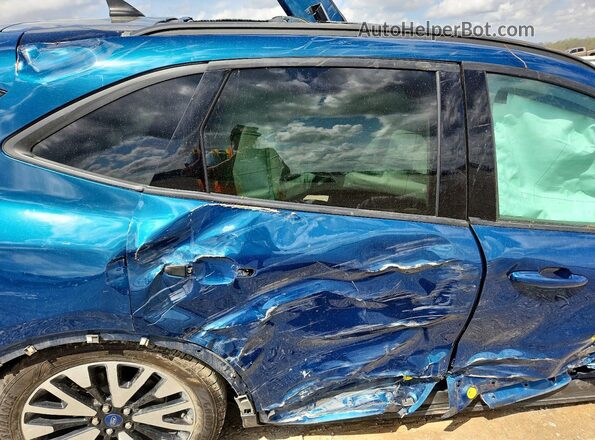 1FMCU9BZ2LUC49944 2020 FORD ESCAPE Blue Widok wnętrza z tyłu