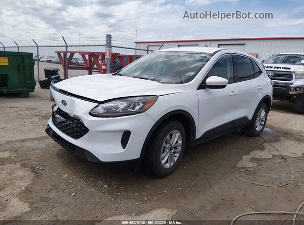 1FMCU9BZ6MUA69559 2021 FORD ESCAPE White Առջևի ձախ երեք քառորդ տեսարան