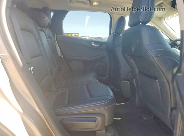 1FMCU9BZ7LUA63364 2020 FORD ESCAPE Gold Rear interior view