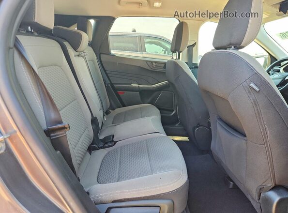 1FMCU9BZXNUB01883 2022 FORD ESCAPE Серый Вид задних сидений