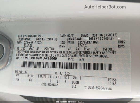 1FMCU9F69MUA95069 2021 FORD ESCAPE White Engine compartment view