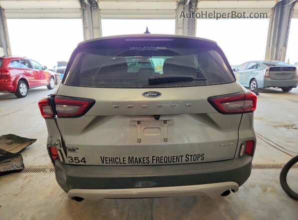 1FMCU9FN6PUA09308 2023 FORD ESCAPE Silver Вид ззаду