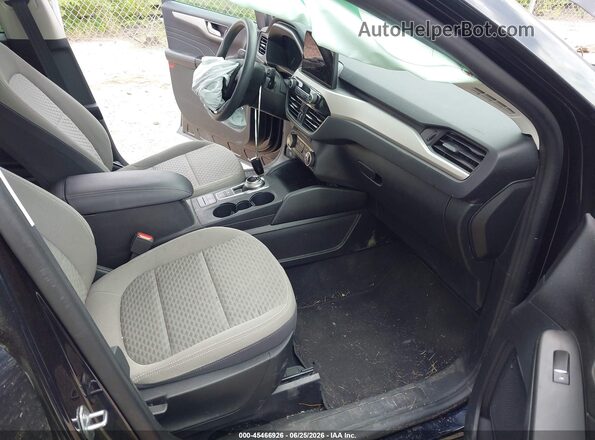 1FMCU9G61MUA35561 2021 FORD ESCAPE Черный Вид салона спереди