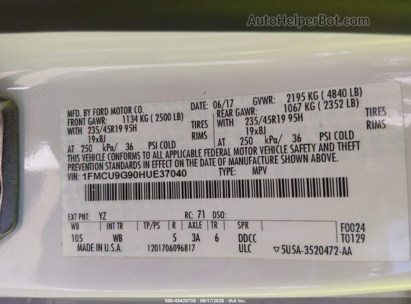 1FMCU9G90HUE37040 2017 FORD ESCAPE White ძრავის განყოფილების ხედი