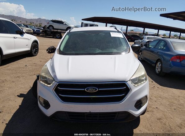 1FMCU9G90HUE37040 2017 FORD ESCAPE White წინა პანელის ხედი
