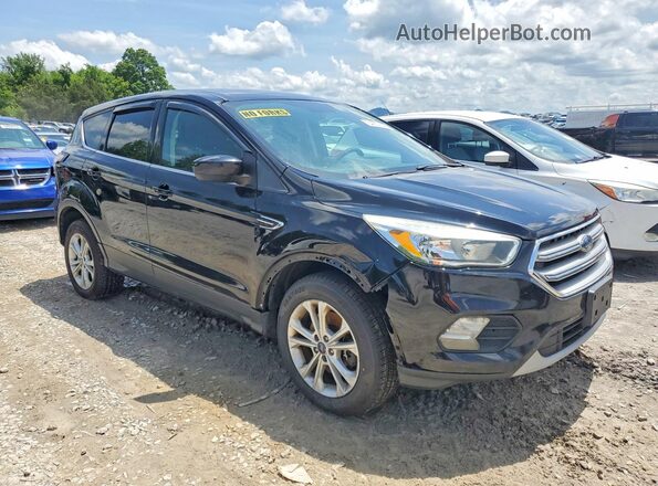 1FMCU9G92HUB76672 2017 FORD ESCAPE Черный Передняя правая четверть