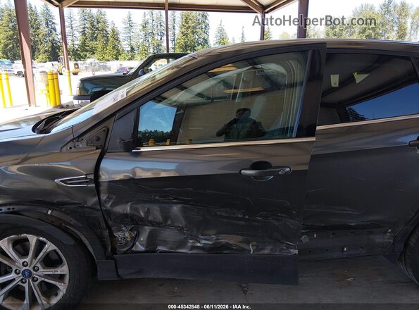 1FMCU9G93HUB04153 2017 FORD ESCAPE Gray Front view