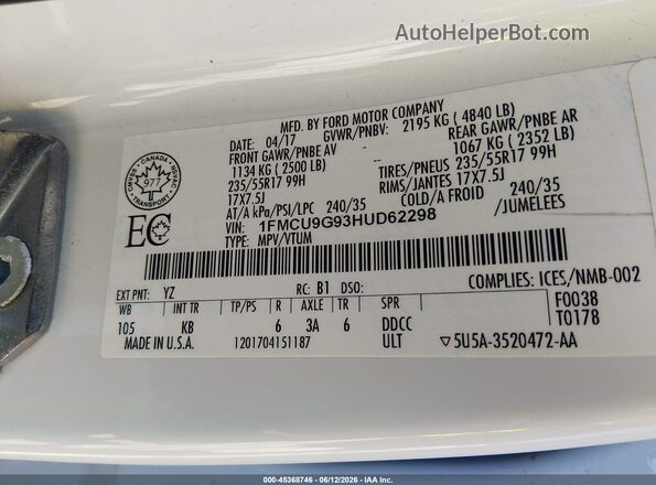 1FMCU9G93HUD62298 2017 FORD ESCAPE White Widok komory silnika
