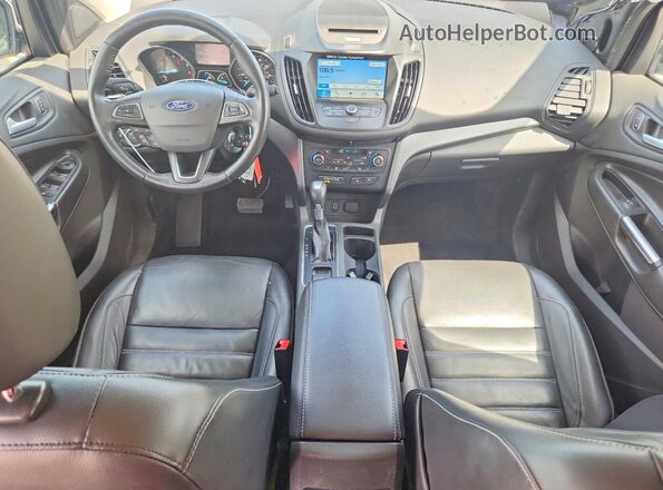 1FMCU9G94HUD63167 2017 FORD ESCAPE Gray Vista del salpicadero