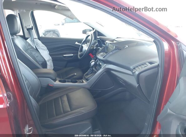 1FMCU9G95GUA66746 2016 FORD ESCAPE Red Widok wnętrza z przodu
