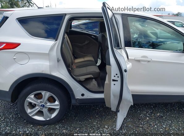 1FMCU9G95GUC63352 2016 FORD ESCAPE White VIN կոդի պիտակի տեսք