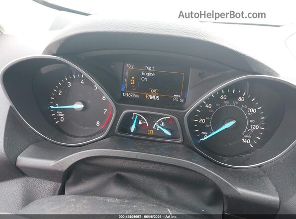 1FMCU9G96HUB97735 2017 FORD ESCAPE White Vista de los asientos traseros