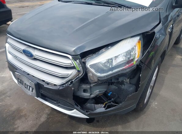 1FMCU9G97KUC08720 2019 FORD ESCAPE Gray Widok z przodu