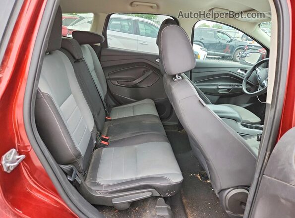 1FMCU9G98GUA32672 2016 FORD ESCAPE Burgundy Widok tylnych siedzeń