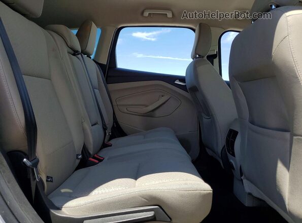 1FMCU9G98KUB07444 2019 FORD ESCAPE Silver უკანა სალონის ხედი
